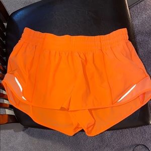 Hotty Hot Short ll 2.5”